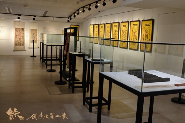 博物館展物玻璃展架